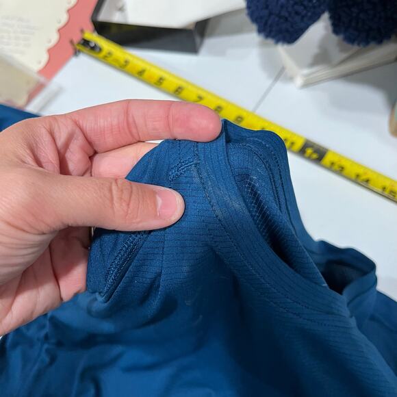 Patagonia *FLAW Blue Capilene Cool Lightweight Long Sleeve Shirt Base Layer Med - Picture 6 of 8